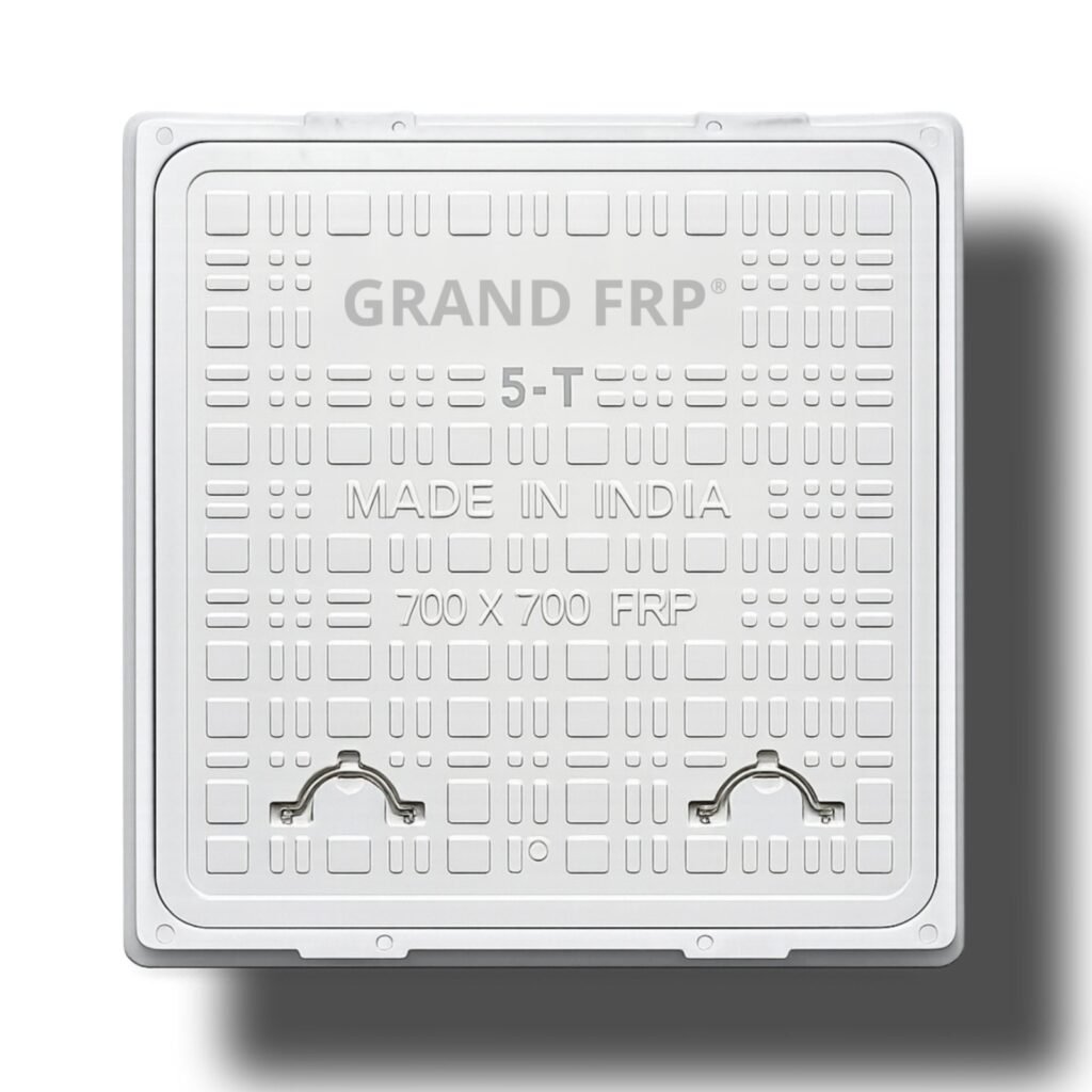 GRAND FRP 700 x 700 mm FRP manhole cover, 5 ton load, with lifting handles